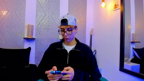    online show from 01.07.25