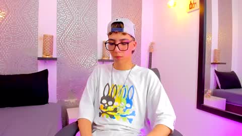    online show from 01.10.25