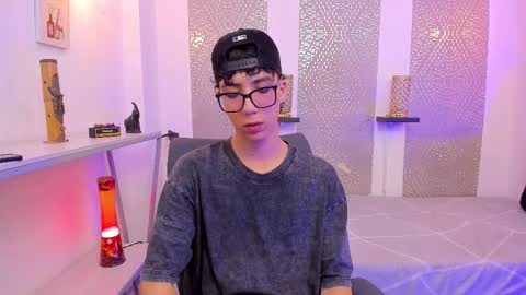    online show from 09.30.25