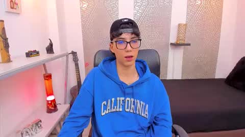    online show from 10.02.25