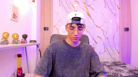 Snapshot of nikolay_gregori chatting on 02.06.26 online show from 02.06.26