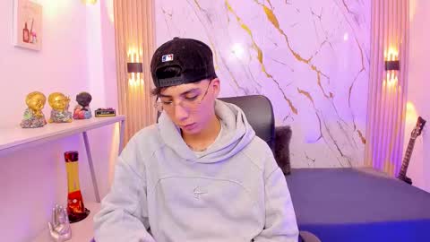 Snapshot of nikolay_gregori chatting on 02.11.26 online show from 02.11.26