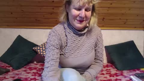 Nikole1 online show from 01.18.25