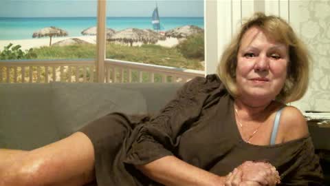 Nikole1 online show from 01.21.25