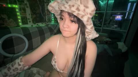 nikoli_naw online show from 02.06.26