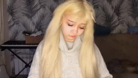 nikoli_naw online show from 05.12.26
