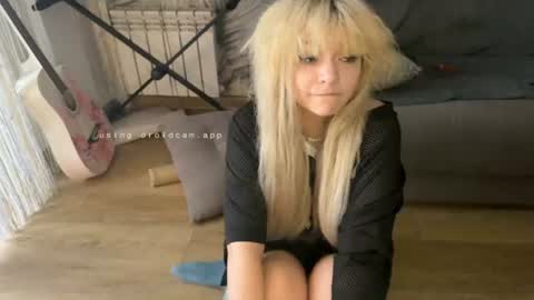 Snapshot of nikoli_naw chatting on 07.22.26 nikoli_naw online show from 07.22.26