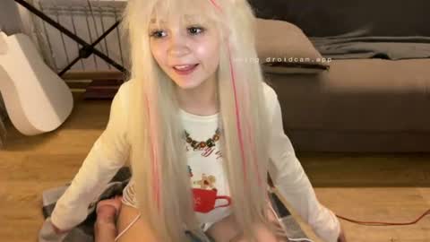 Snapshot of nikoli_naw chatting on 07.27.26 nikoli_naw online show from 07.27.26
