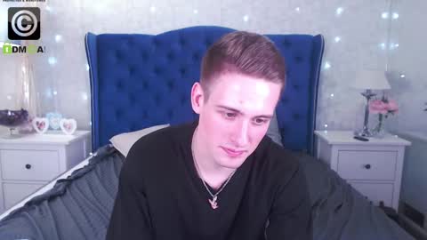 Snapshot of niksers chatting on 03.01.25 Nick online show from 03.01.25