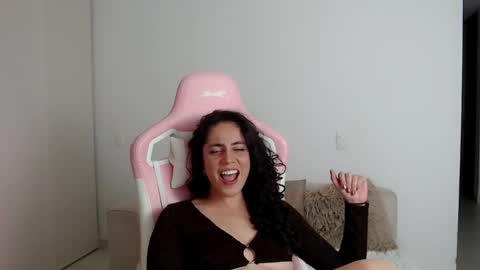 niky_blue online show from 01.30.25