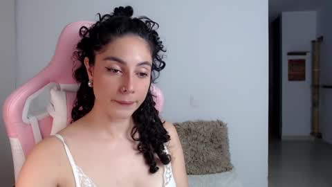niky_blue online show from 01.31.25