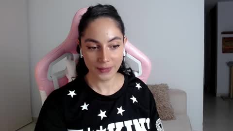 niky_blue online show from 02.05.25