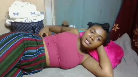 nilah online show from 04.15.26