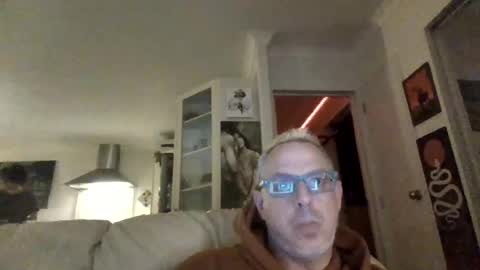 Snapshot of nillab chatting on 06.15.26 nillab online show from 06.15.26