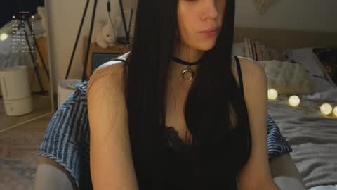 Jennet online show from 12.13.25