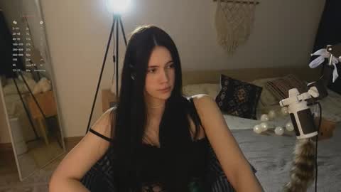 Snapshot of nimfaheart chatting on 02.13.26 Jennet online show from 02.13.26