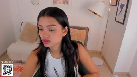 Snapshot of nina_agdal chatting on 03.06.25 NINA online show from 03.06.25