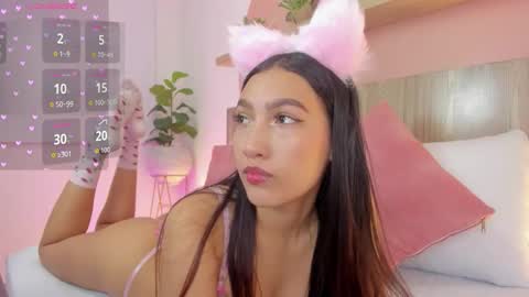 N I N A online show from 11.11.25