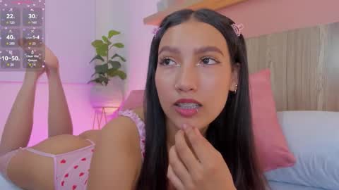 N I N A online show from 11.13.25