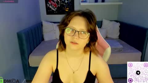 Snapshot of nina_lunaa chatting on 10.07.25 nina lunaa online show from 10.07.25