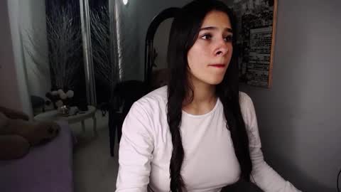 Nina online show from 11.14.25