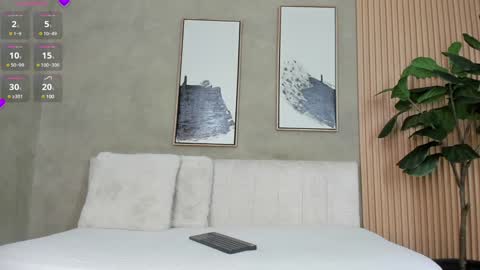 NINA online show from 01.10.25