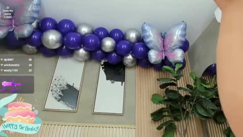 NINA online show from 02.09.25