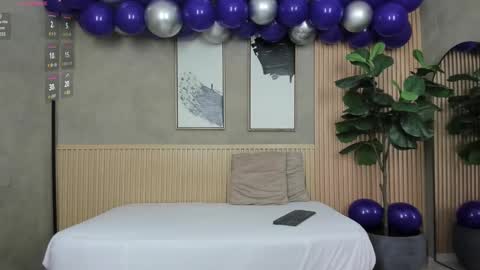 NINA online show from 02.13.25