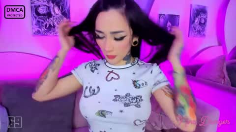 Snapshot of ninadanger chatting on 12.05.24 Heyyy guys Im Ninas crazy online show from 12.05.24