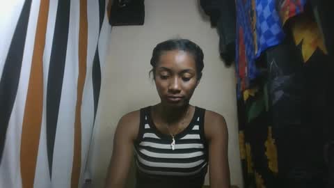 ninaeaa online show from 11.24.25