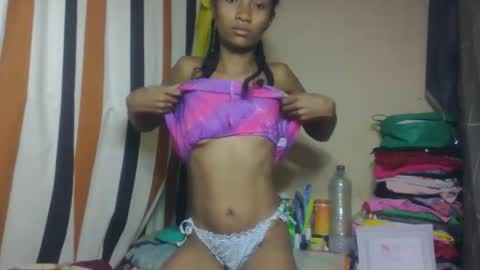 ninaeaa online show from 04.04.26