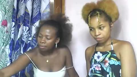 Ninah9794 online show from 11.28.25