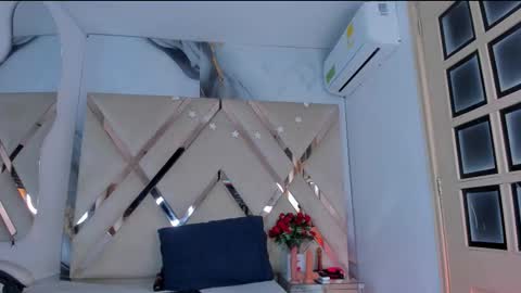 ninahtx online show from 11.24.25