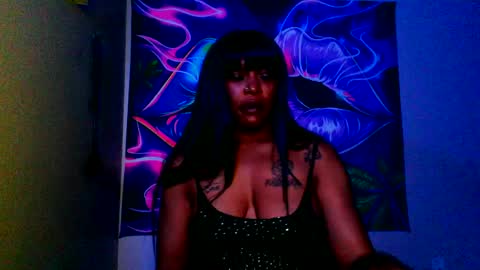 Snapshot of ninakhalifa chatting on 02.24.25 ninakhalifa online show from 02.24.25