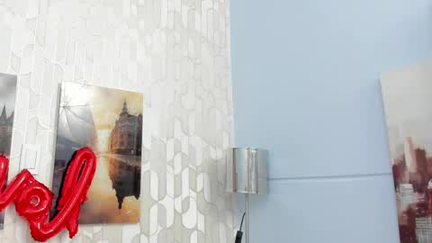 Nina Medux online show from 02.06.25