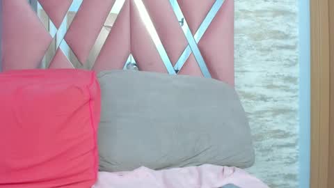 Nina Medux online show from 03.05.25