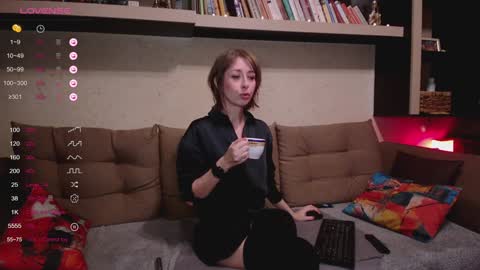 NinaNovalicious online show from 12.13.24