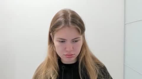 ninarihh online show from 11.09.25