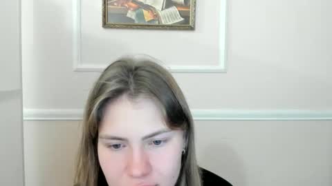 ninarihh online show from 11.24.25