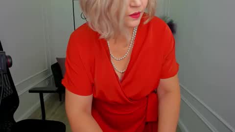 ninastarle online show from 11.07.25