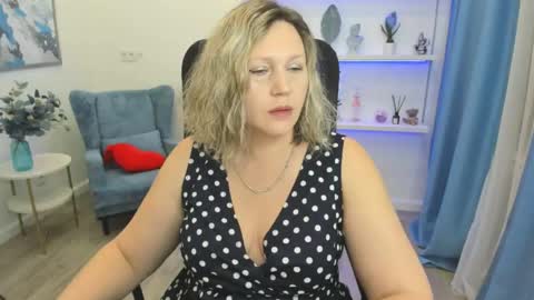 ninastarle online show from 05.09.26