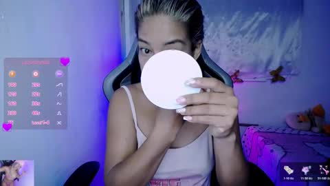 ninatinydoll1 online show from 11.23.25