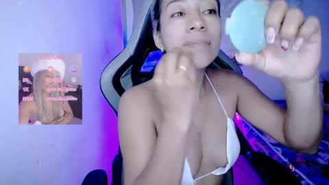 Snapshot of ninatinydoll1 chatting on 01.19.26 ninatinydoll1 online show from 01.19.26