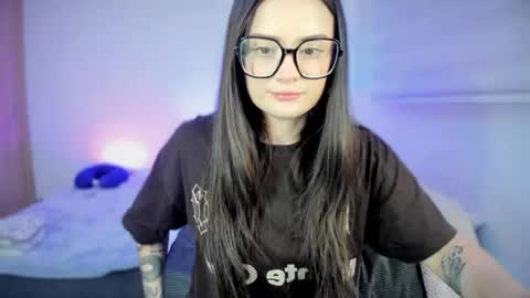 Snapshot of ninavolkov chatting on 02.05.26 ninavolkov online show from 02.05.26