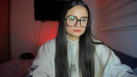 Snapshot of ninavolkov chatting on 02.26.26 ninavolkov online show from 02.26.26