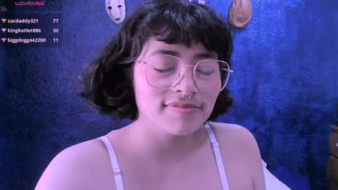 Nina online show from 12.11.24