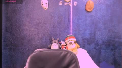 Nina online show from 12.19.24