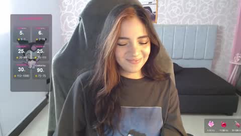 Snapshot of ninfa_ch chatting on 12.09.24 Ninfa online show from 12.09.24