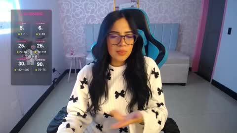 Snapshot of ninfa_ch chatting on 01.23.25 Ninfa online show from 01.23.25