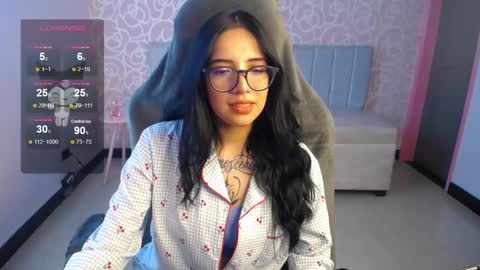 Snapshot of ninfa_ch chatting on 01.25.25 Ninfa online show from 01.25.25